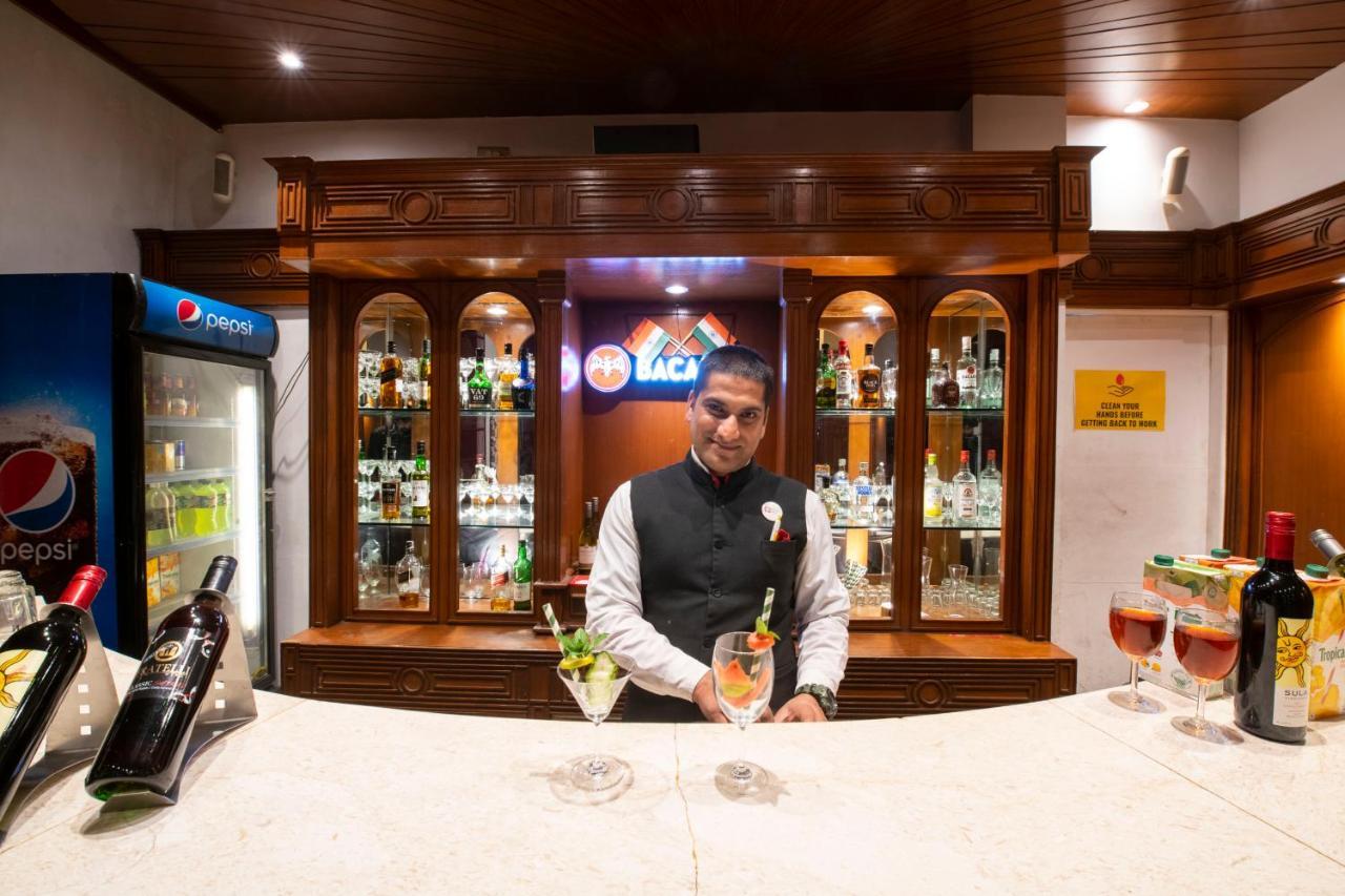 Mastiff Grand Manali Resort Bagian luar foto